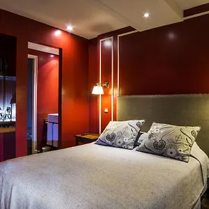 *** Couette-café Plaza Italia Argentine